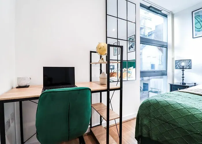 Stylish London 1 Bed Flat - 5 Mins From Canary Wharf