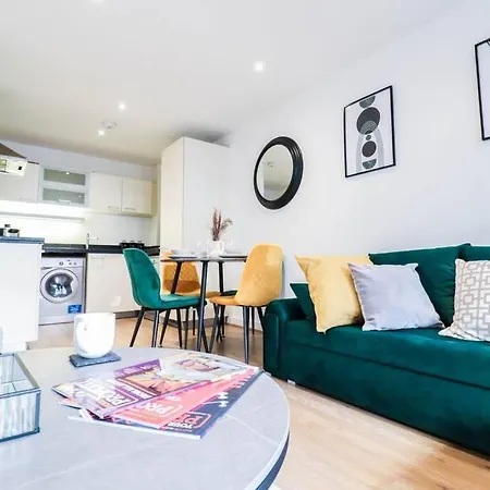 Stylish London 1 Bed Flat - 5 Mins From Canary Wharf Exterior photo