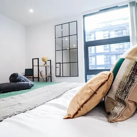 Stylish London 1 Bed Flat - 5 Mins From Canary Wharf Exterior photo