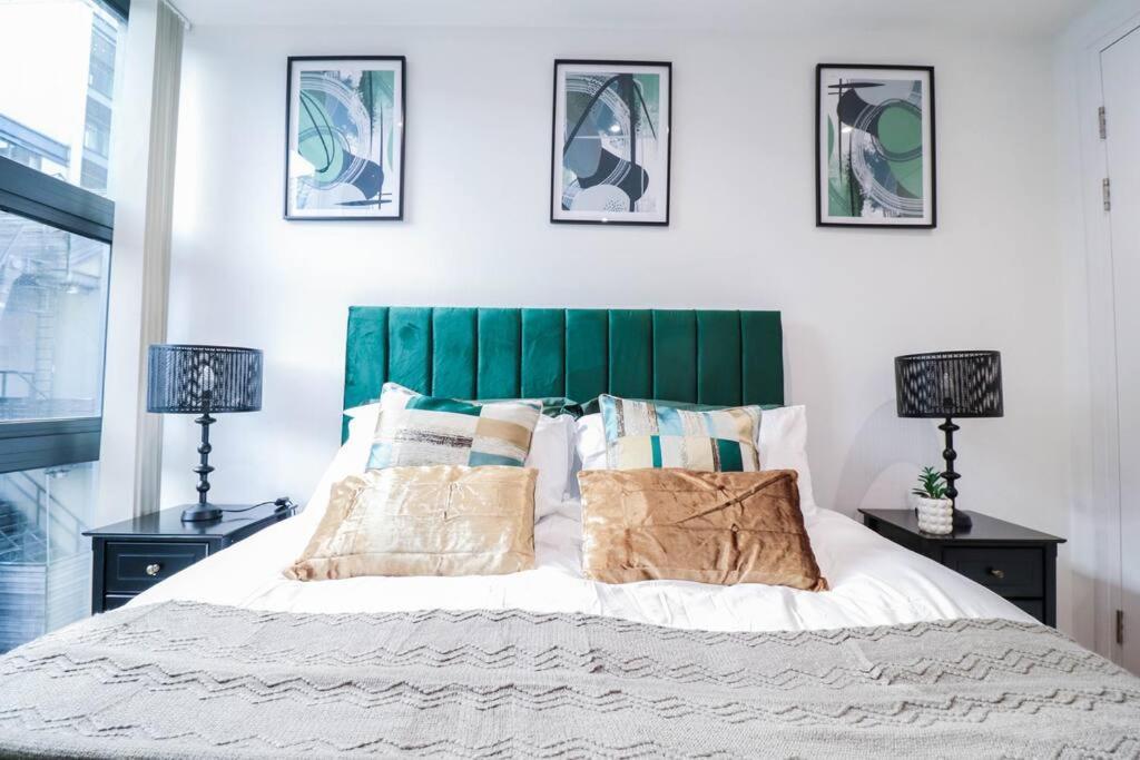 Stylish 1 Bed Flat - 5 Mins From Canary Wharf * London