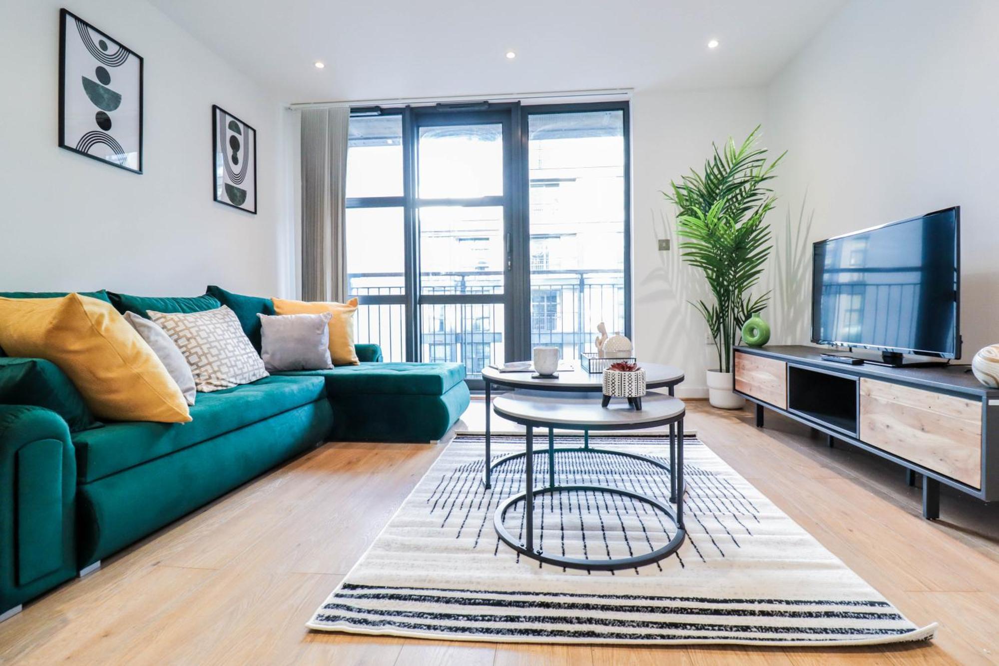 Stylish 1 Bed Flat - 5 Mins From Canary Wharf *
